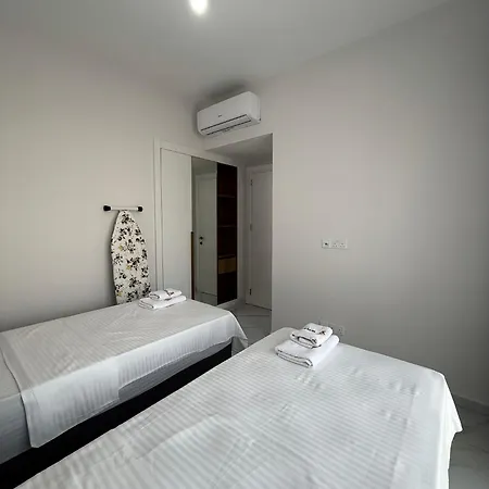 Riverside Life Apartment