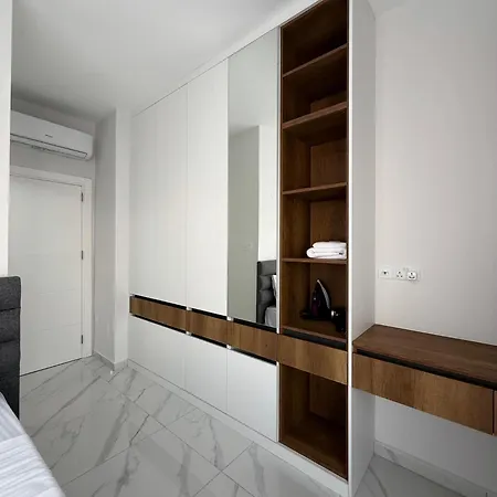 Apartment Riverside Life