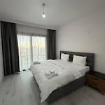 Riverside & Long Appartement *