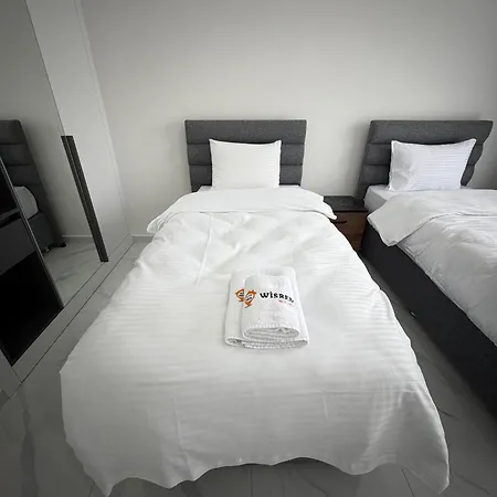Apartament Riverside & Long *