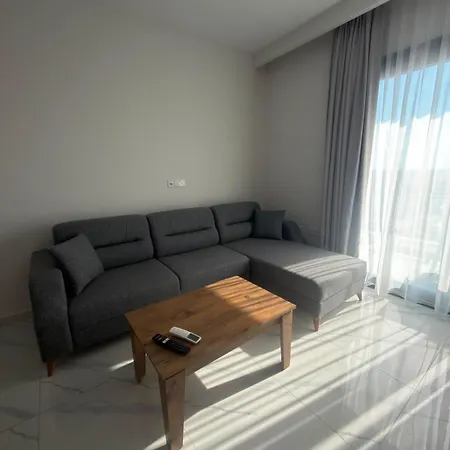 Riverside & Long Appartement