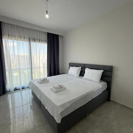 Riverside & Long Appartement *